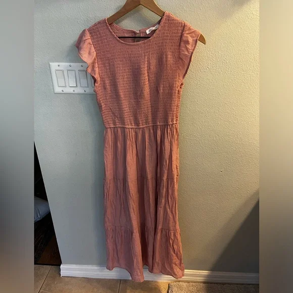 Elegant Pink Sleeveless Dress NWT - Picture 2 of 7